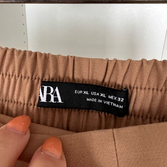 Zara beige pants - Picture 4 of 4